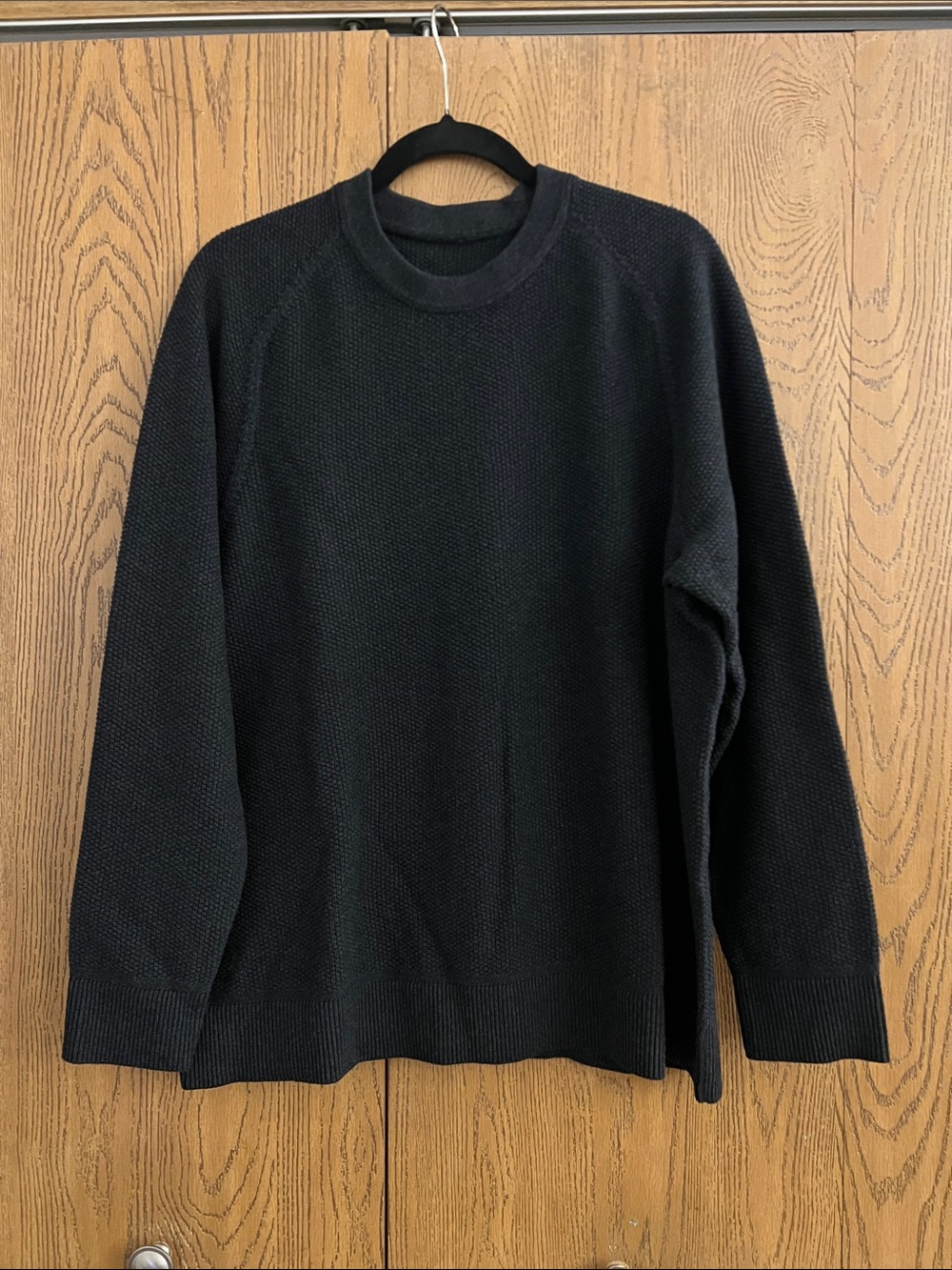 lululemon athletica Men's Black Crewneck Textured Knit Sweater